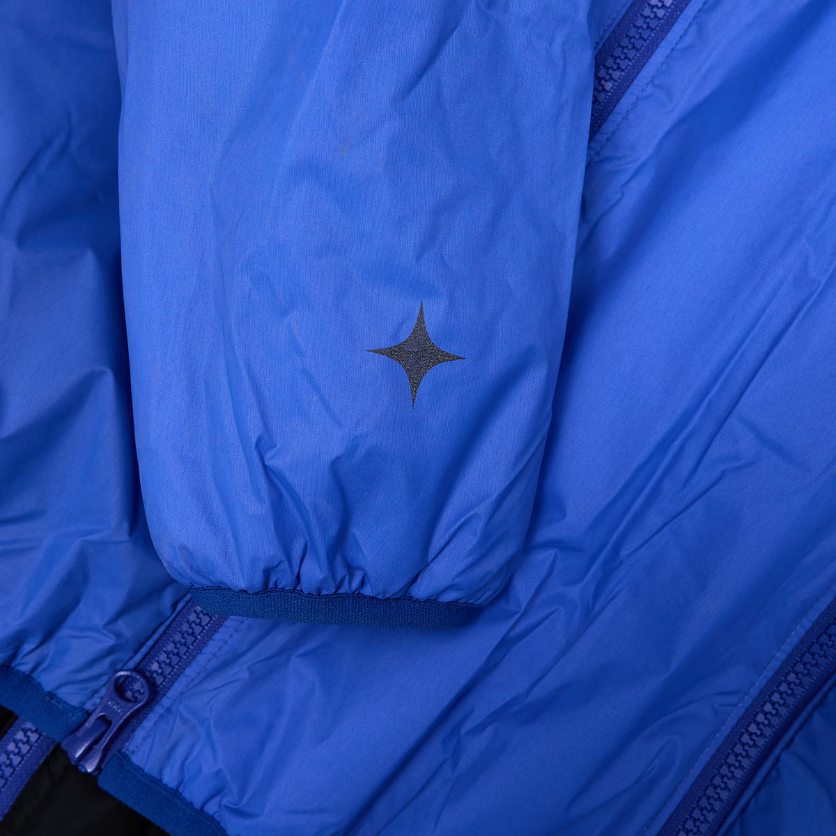 Mountain Research 4 Zips Blue Parka